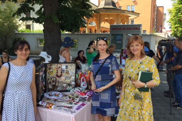 U Bijeljini otvorena prodajna izložba narodnih rukotvorina