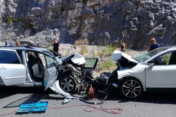 Državljanka BiH poginula u stravičnom udesu u Crnoj Gori, vozila se sa djecom