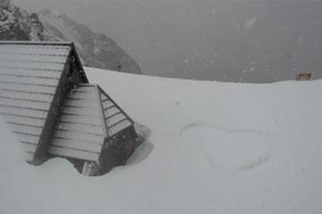 U Sloveniji pao snijeg