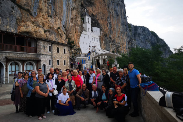 Porodice nestalih i poginulih boraca i civila iz Bijeljine na trodnevnom putovanju