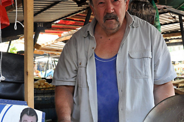 Bijeljina: Radan neodoljivo podsjeća na legendardnog Pavla Vujisića