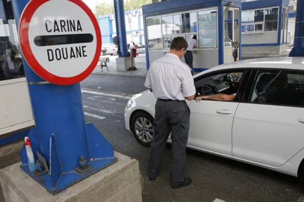 Uhapšen zbog prevare: Dvije godine prodavao vozila iz Velike Britanije, bez prijave carini