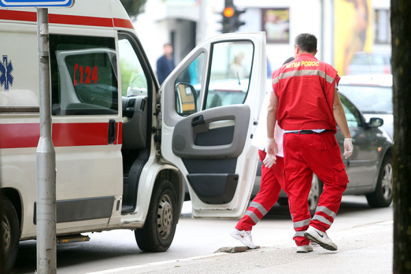 Dječaka (13) ubila struja, komšije nagađaju šta se desilo