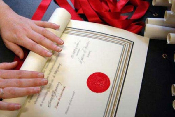Vlada Srpske istrajna u borbi protiv lažnih diploma
