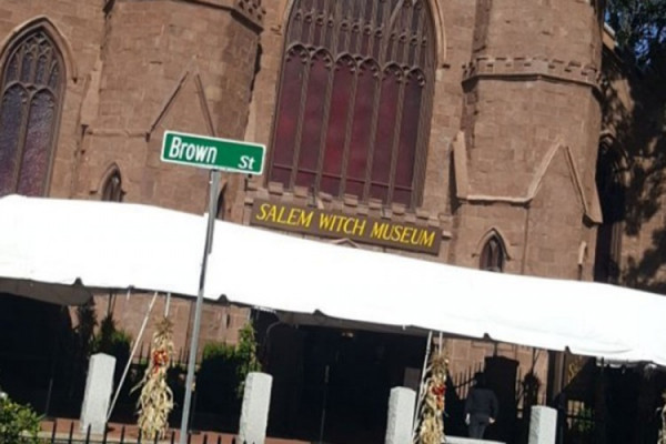 Grad u kojem na kalendarima još uvijek piše 1692. godina