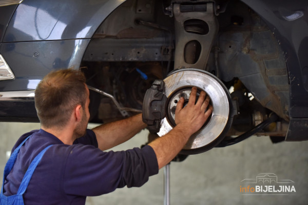 Najskuplje popravke automobila koje su ljudi platili