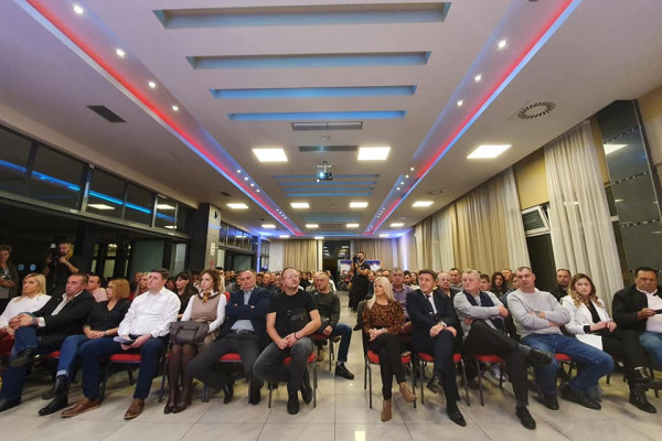 Konvencija Pokreta za Bijeljinu /FOTO/