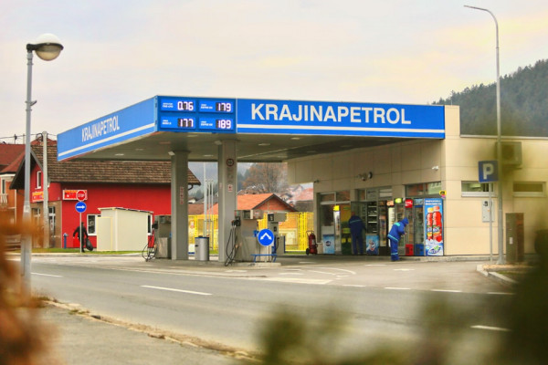 Vlada RS prodaje „Krajinapetrol“ hrvatskoj INA-i