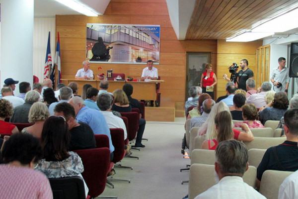 U Bijeljini održano pjesničko veče ,,Poetski trenutak"