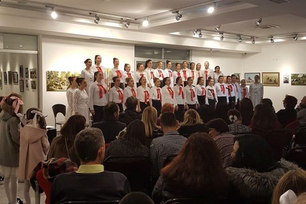 Bijeljinci na humanitarnom koncertu prikupili 1.020 KM za pomoć u liječenju Dušana Rajšića