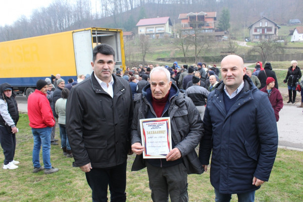 Lopare: Za socijalno-ugrožene stanovnike 450 paketa hrane