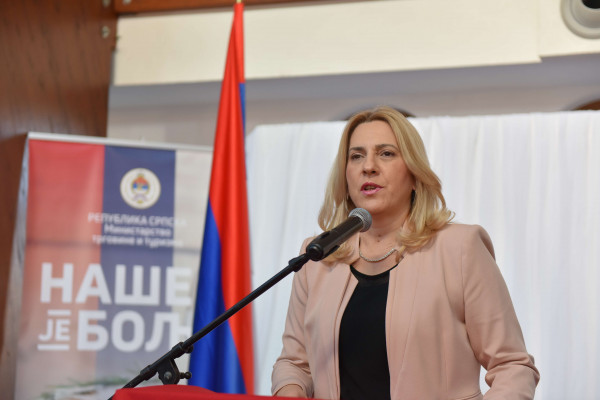 Otvoren sajam domaćih proizvoda “Naše je bolje” /FOTO/