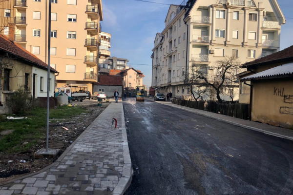 Asfaltirana nova ulica u Bijeljini /FOTO/