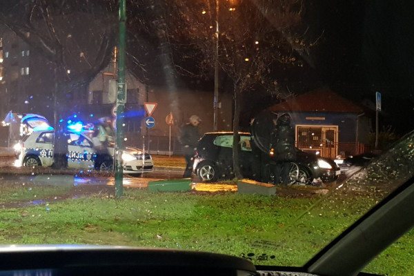 NEZGODA U BIJELJINI Automobil udario biciklistu /FOTO/