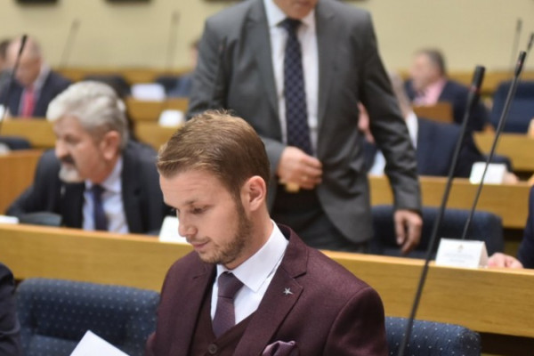 Stanivuković: Lukač da podnese ostavku zbog nedjela