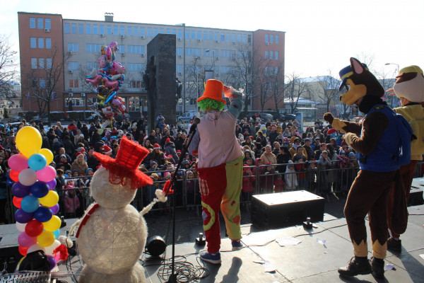Mališani proslavili dječiju Novu godinu /FOTO/