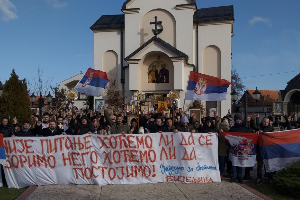 MOLEBAN u bijeljinskoj MZ ''Vuk Karadžić'' za ODBRANU SVETINJA u Crnoj Gori