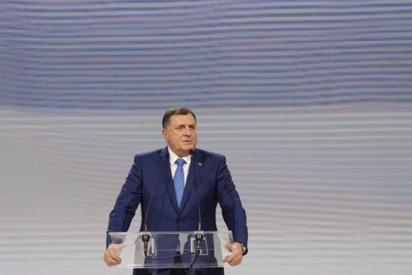 Dodik na svečanoj akademiji: Srpska sinonim za slobodu