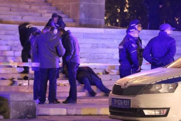 Samoubistvo ispred Doma Narodne skupštine