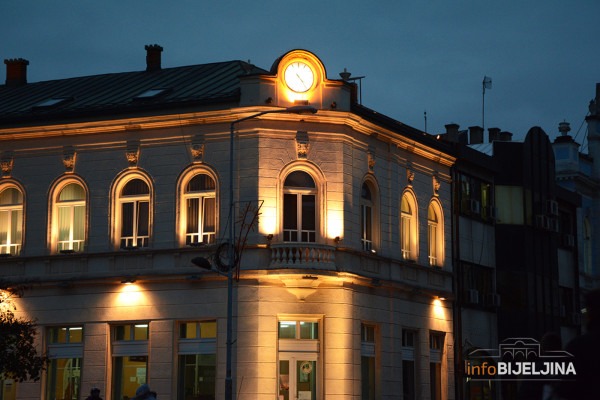 Odluke o radnom vremenu u saglasnosti sa zaključcima Saveza opština i gradova