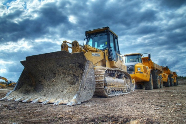 Pod nadzorom 2.000 Kineza koji grade autoput