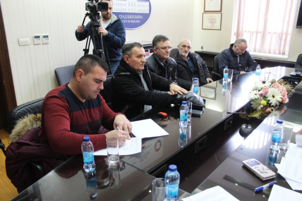 Grad subvencioniše prevoz osnovaca sa 120.000 KM