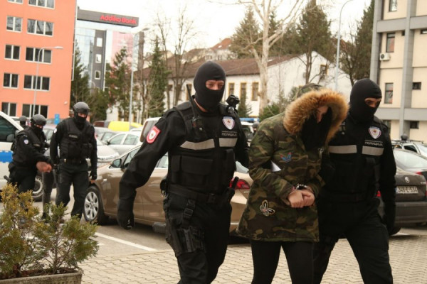 NOVI DETALJI AKCIJE „KAVEZ“ Čolića terete da je drogu nabavljao, a medicinsku sestru da je dilovala