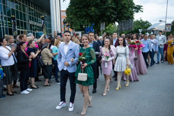 Proslava male mature buni i učenike i nastavnike