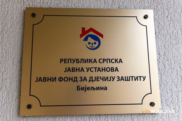 Javni fond za dječiju zaštitu mališane i ove godine vodi na more