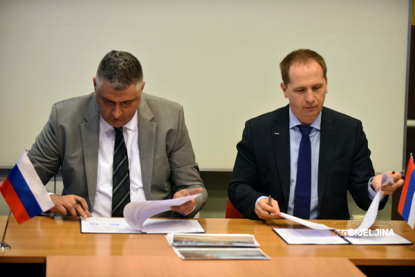 Ozvaničena saradnja „Vode Srpske“ sa Ruskom humanitarnom misijom /FOTO/