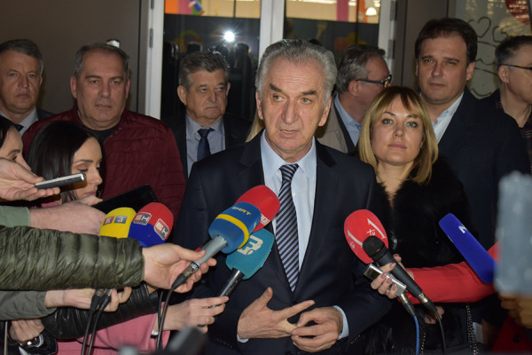 Šarović: Za SDS sporazum Mićića sa SNSD ne postoji