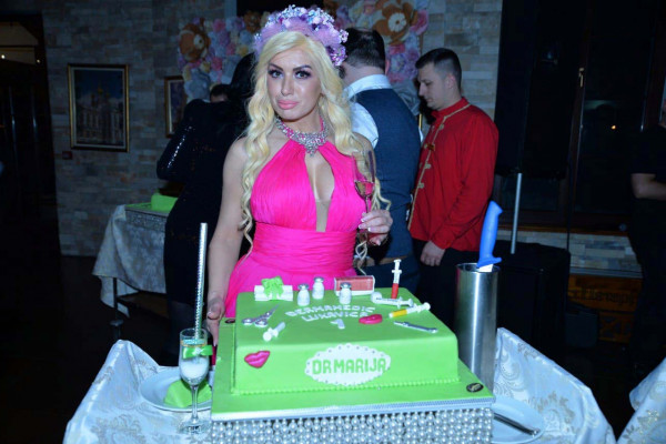 DERMA MEDIK PROSLAVIO 4. ROĐENDAN Ristanović: „Privilegija je u današnje vrijeme baviti se nečijom ljepotom, a ja imam tu privilegiju“!