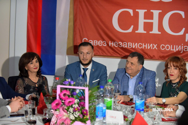 Dodik u Bijeljini: SNSD od početka birao žene na značajne funkcije /FOTO/
