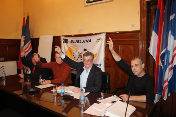 Održana sjednica Gradskog odbora SDS Bijeljina, usvojeno sedam odluka