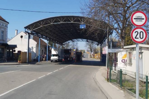 Sutra počinje postavljanje šatorskih karantina