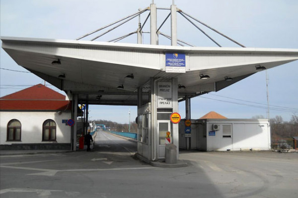 Galić suspendova policijskog službenika iz Brčkog  zbog primanja mita