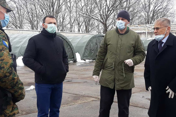Na graničnom prelazu Brod u šatorski karantin smještene 23 osobe