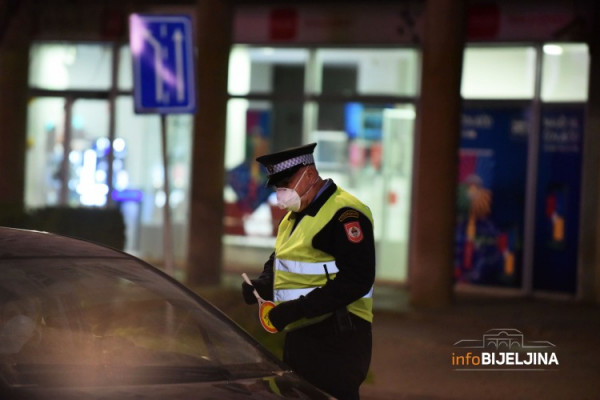 Zabranu kretanja prekršile 53 osobe