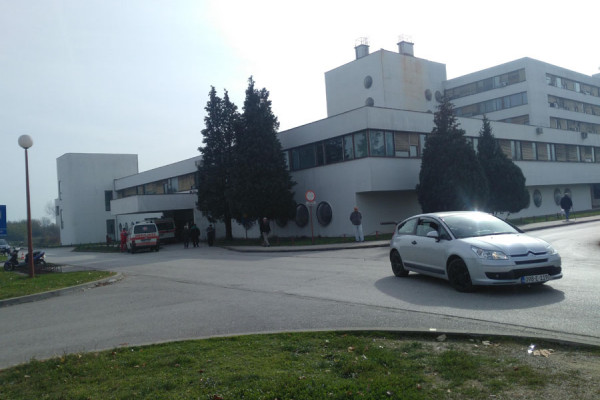 NAKON SINA PREMINUO I OTAC U Prijedoru druga žrtva korona virusa