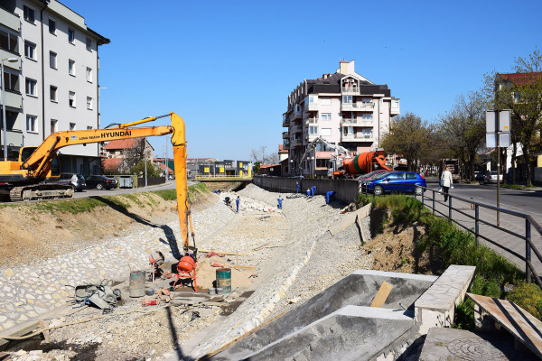 Bijeljina: Radovi na uređenju kanala Dašnica ulaze u završnu fazu