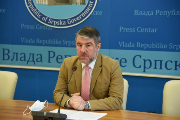 Šeranić: Blizu je situacija kada će se porodice ponovo okupljati