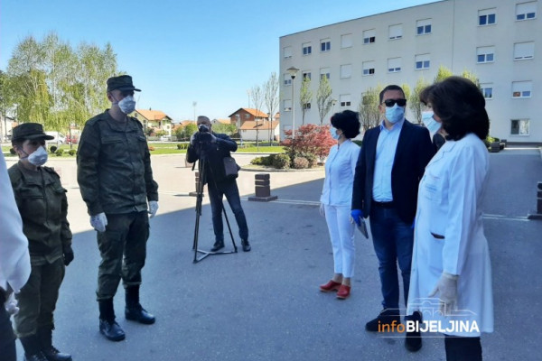 RUSKI STRUČNJACI U BIJELJINSKOJ BOLNICI Nema promjena u epidemiološkoj situaciji /FOTO/