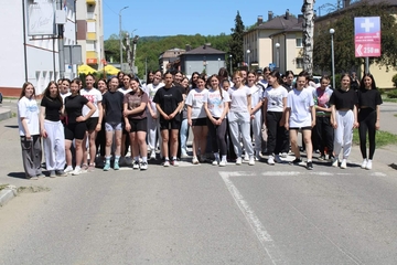 Đurđevdanskih svečanosti u Loparama: Održana ulična trka osnovaca i srednjoškolaca