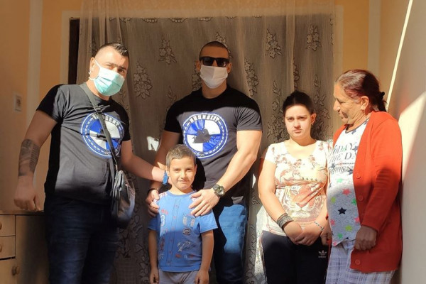 Navijači “INCIDENT BIJELJINA” posjetili malog Aleksu Bogdanovića