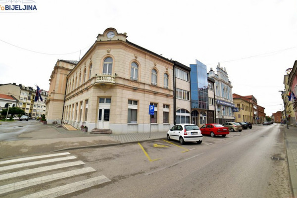 Republička i lokalne administracije u Srpskoj sutra rade do 14 časova