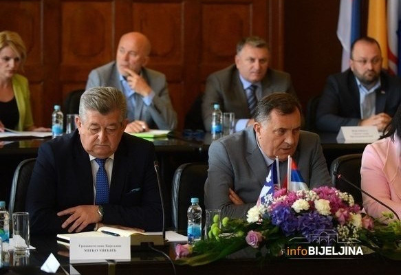 Insajder: Mićić ostao bez Dodikove podrške?!