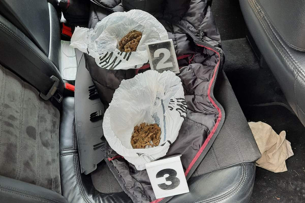 Prilikom redovne kontrole pronađena opojna droga