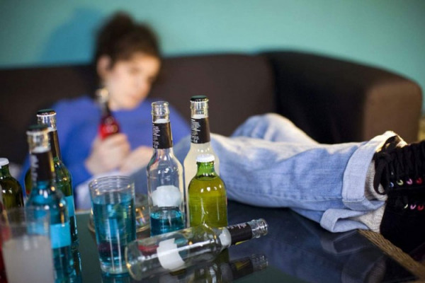 Alkohol pije skoro polovina đaka