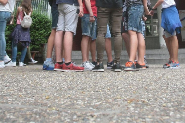 Sedmogodišnji dječak diluje drogu, ali mu zbog zakona ne mogu ništa