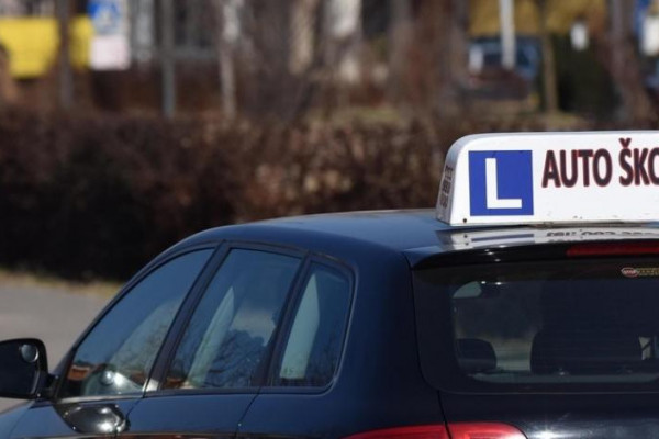 Gužve na putu do vozačke dozvole: Povećan broj kandidata i u bijeljinskim auto-školama